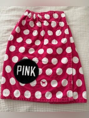 PINK VS Polka Dot Towel Wrap